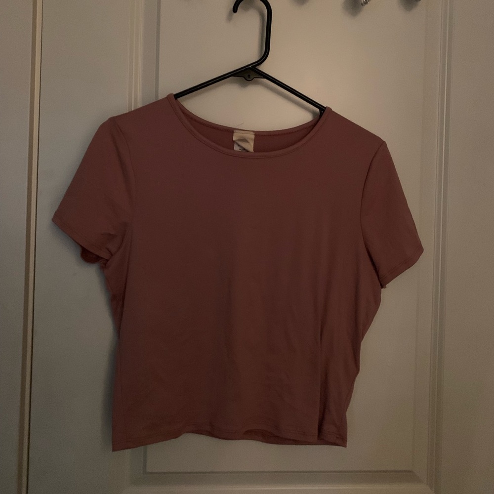 rose colored T-shirt
